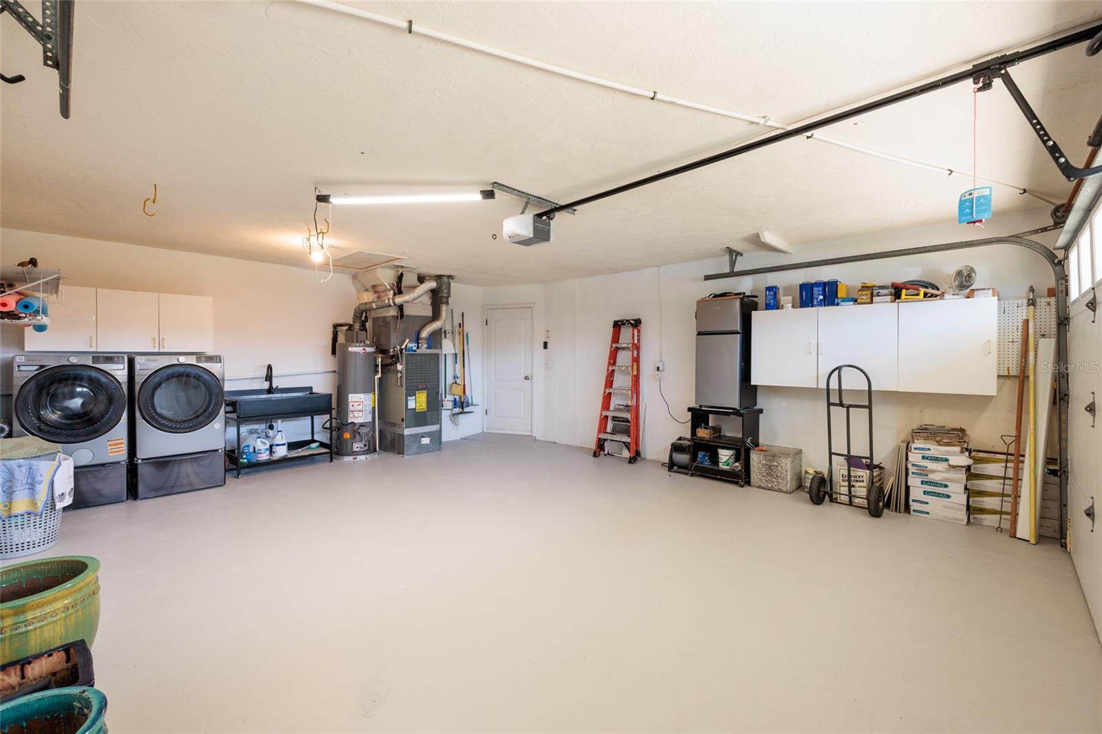 2011 MICHIGAN AVE NE, ST PETERSBURG, FL, 33703