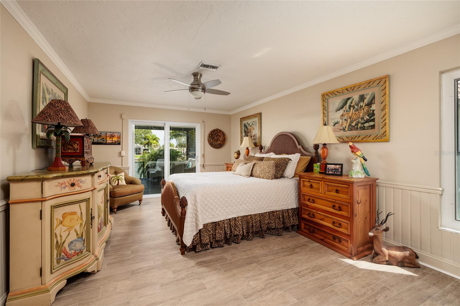 2011 MICHIGAN AVE NE, ST PETERSBURG, FL, 33703