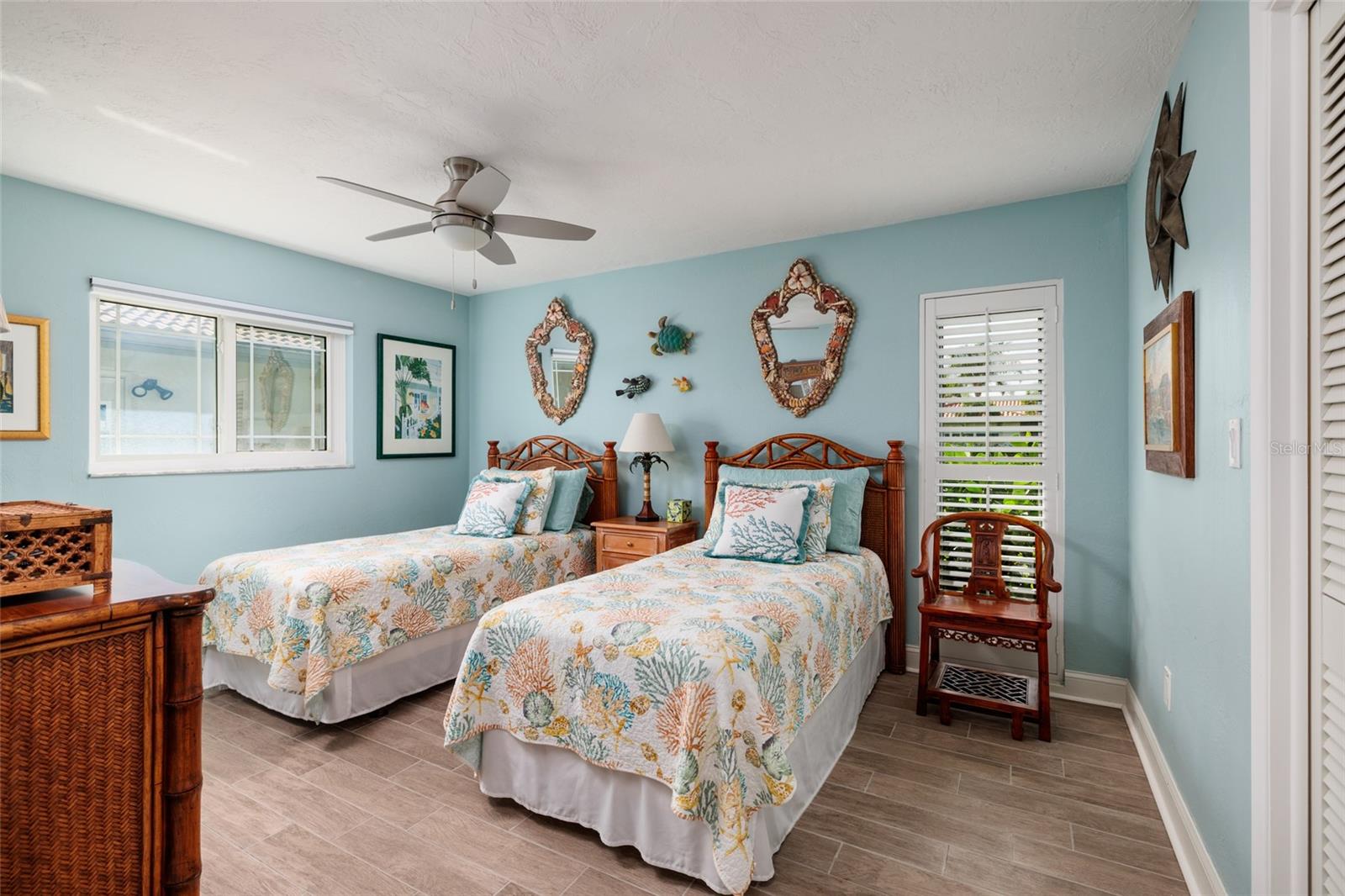 2011 MICHIGAN AVE NE, ST PETERSBURG, FL, 33703