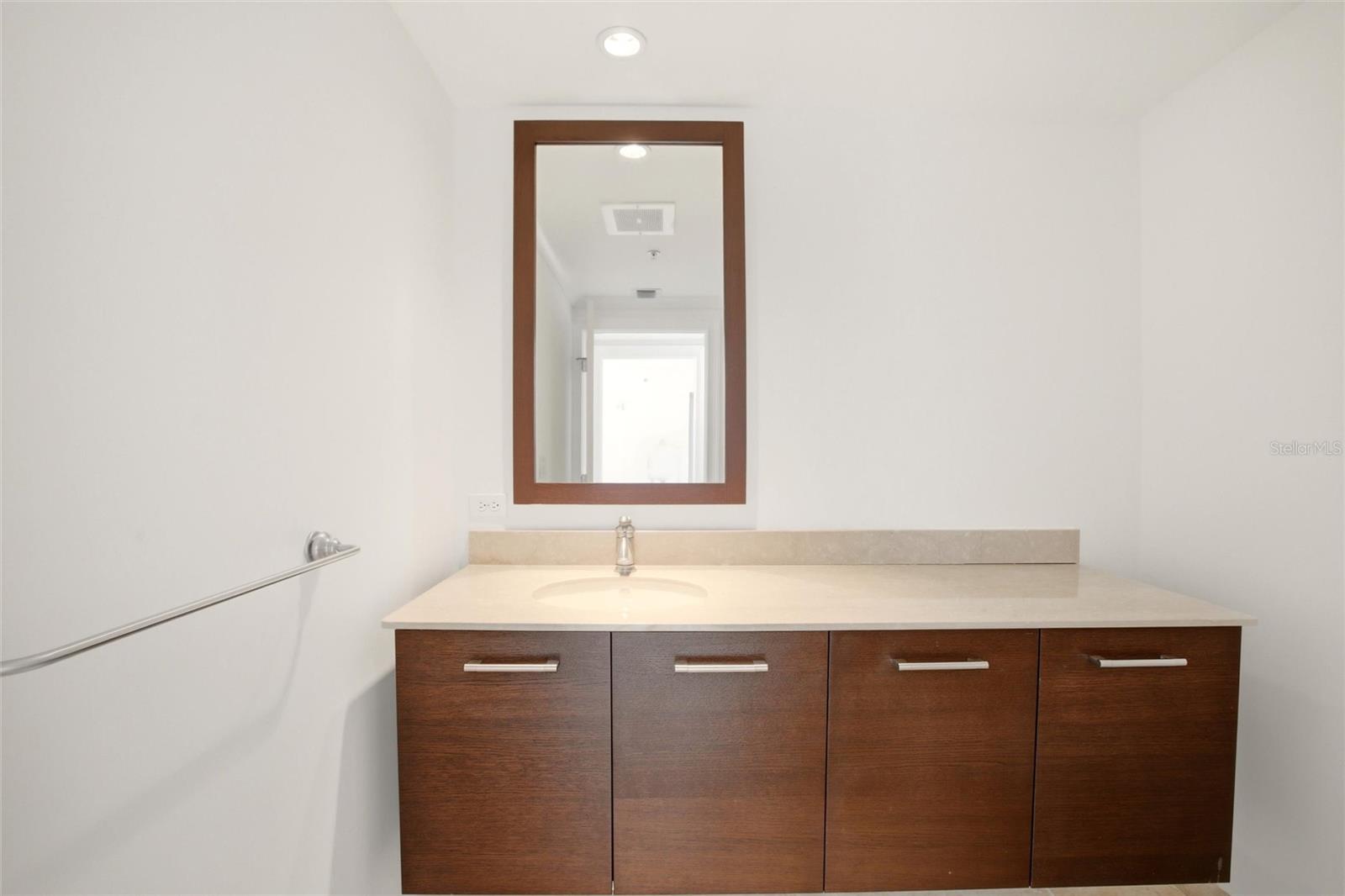 1350 MAIN ST #707, SARASOTA, FL, 34236