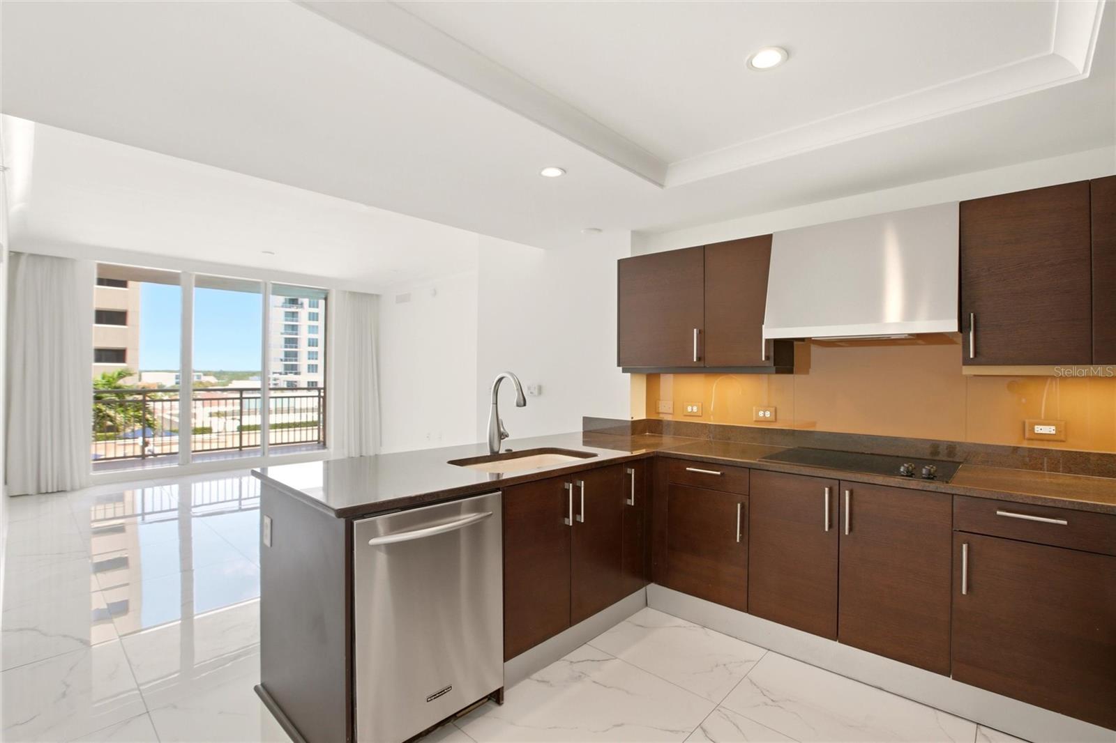1350 MAIN ST #707, SARASOTA, FL, 34236