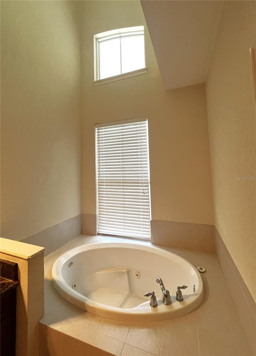 1762 NW 34TH ST #2, GAINESVILLE, FL, 32605