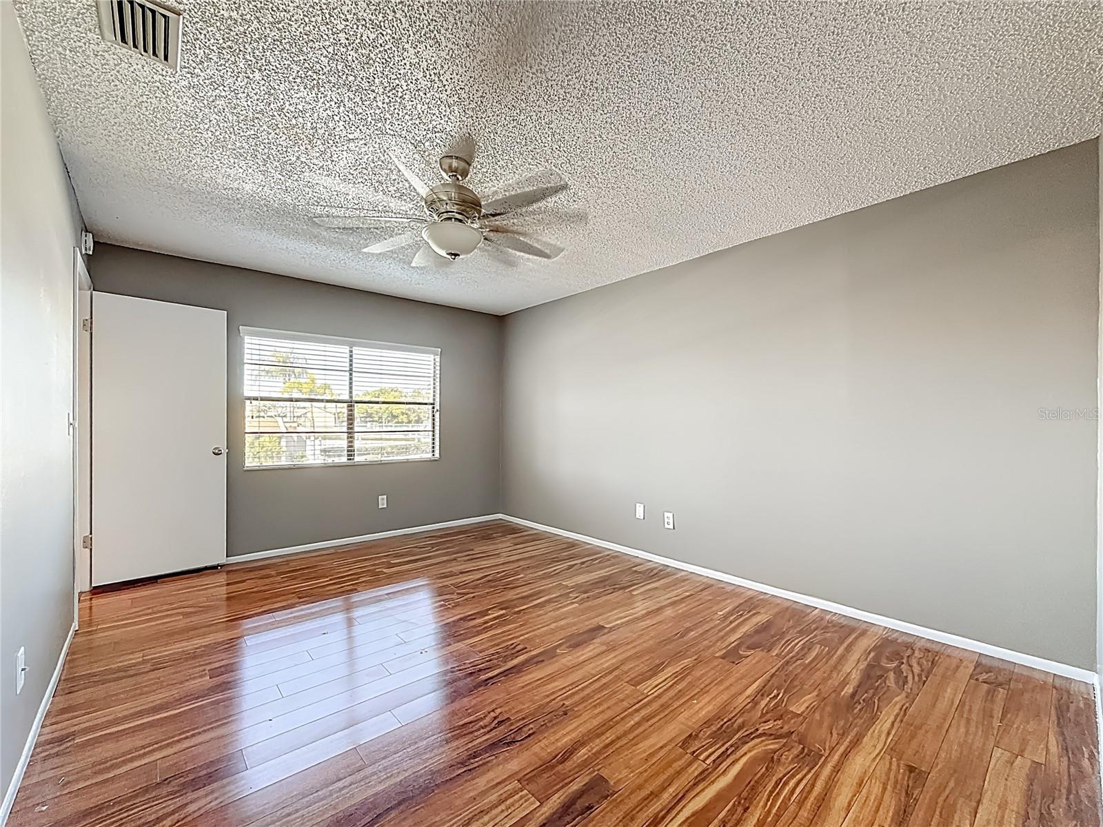 9209 SEMINOLE BLVD #32, SEMINOLE, FL, 33772