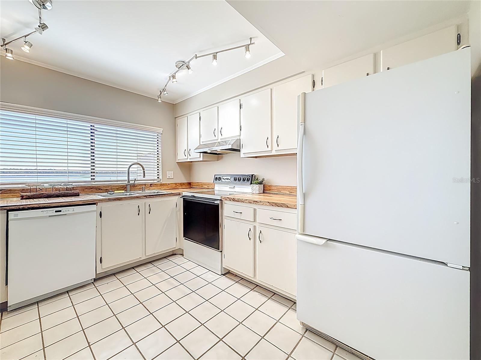 9209 SEMINOLE BLVD #32, SEMINOLE, FL, 33772