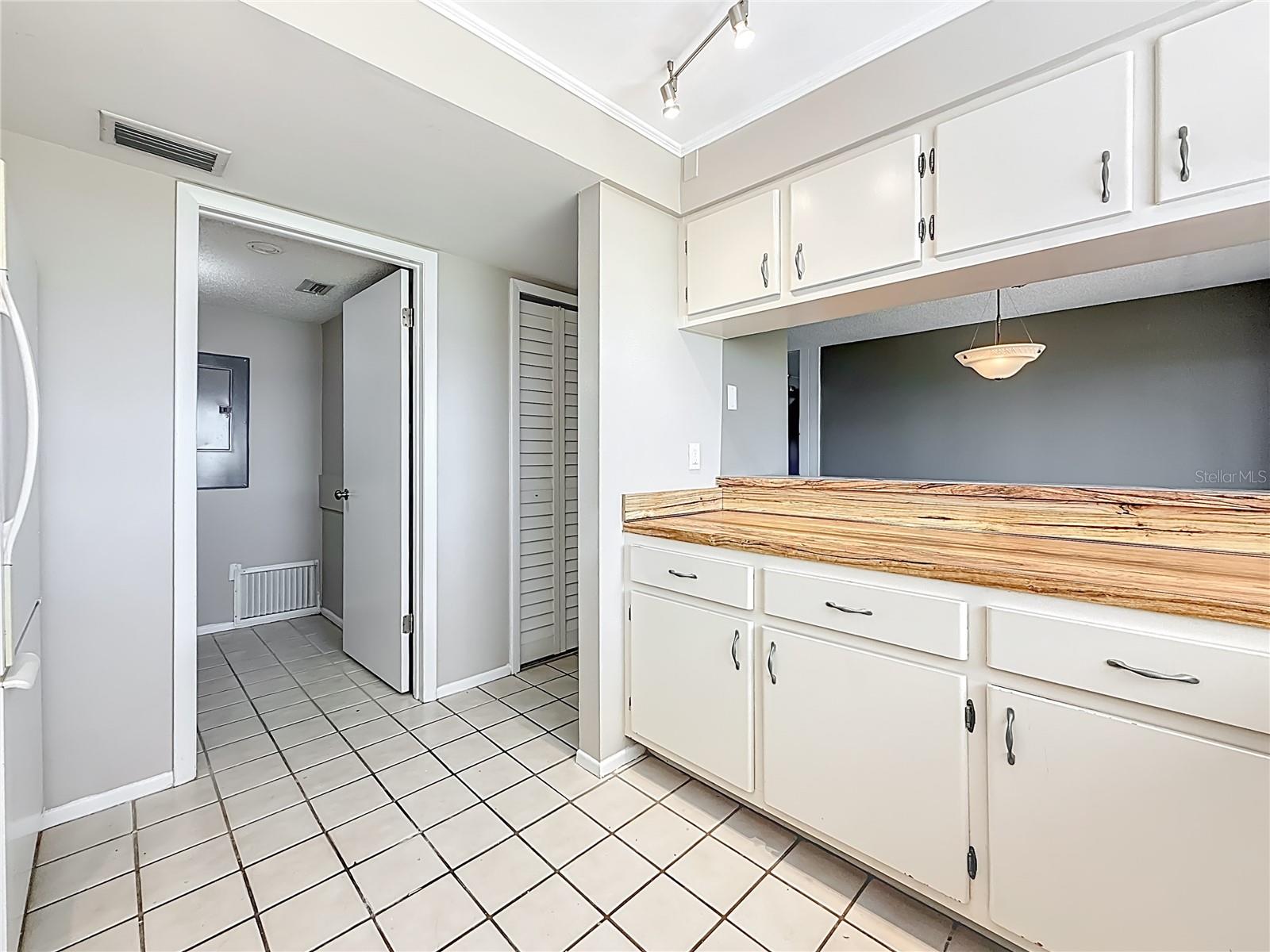 9209 SEMINOLE BLVD #32, SEMINOLE, FL, 33772