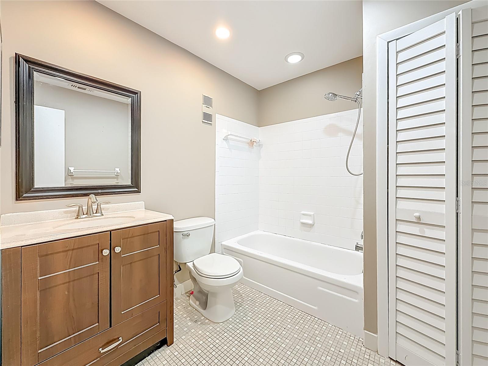 9209 SEMINOLE BLVD #32, SEMINOLE, FL, 33772