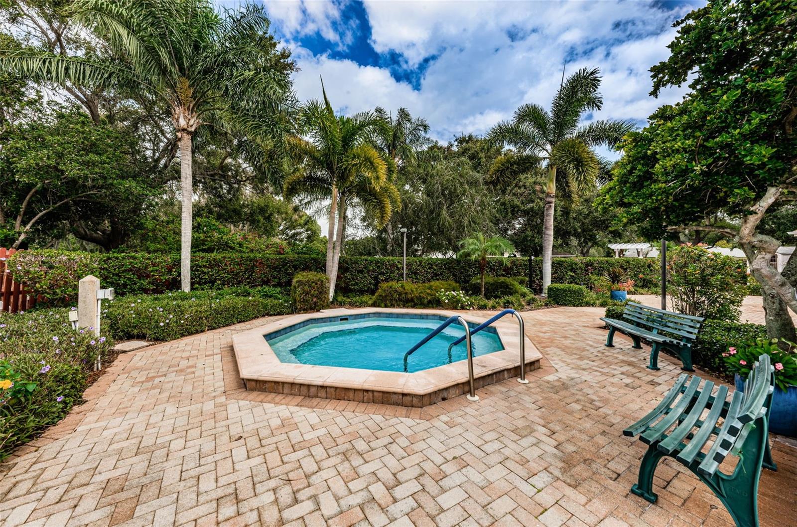 1015 TEAL POINTE, TARPON SPRINGS, FL, 34689