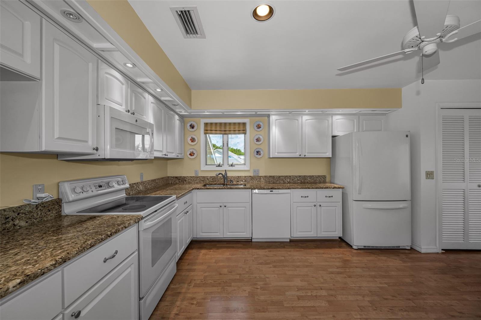 1015 TEAL POINTE, TARPON SPRINGS, FL, 34689