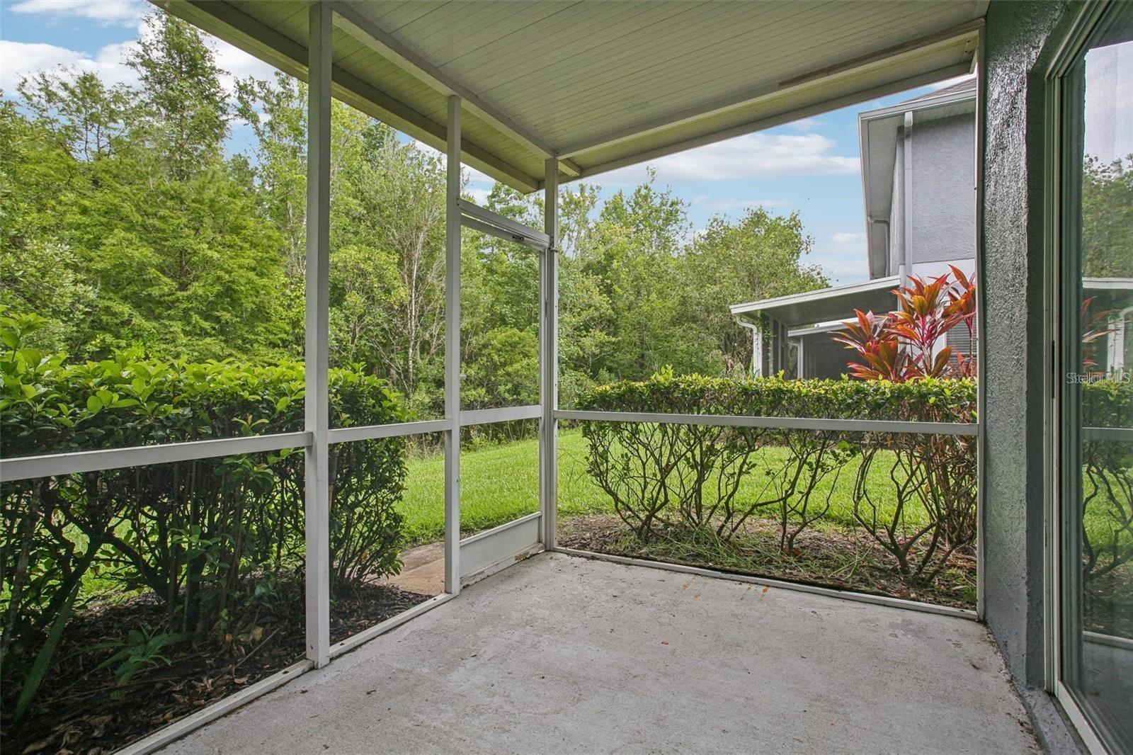 18181 PARADISE POINT DR, TAMPA, FL, 33647