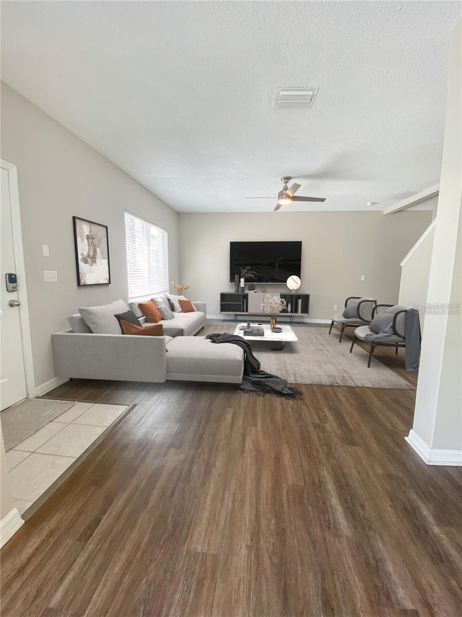 18181 PARADISE POINT DR, TAMPA, FL, 33647