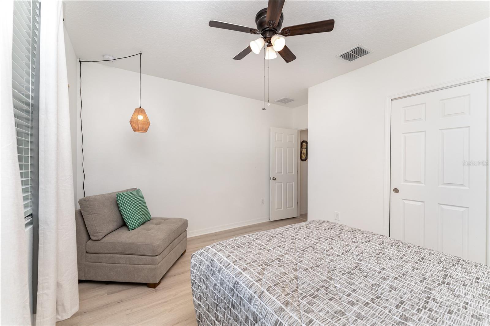 573 VISTA VILLAGES BLVD, DAVENPORT, FL, 33896