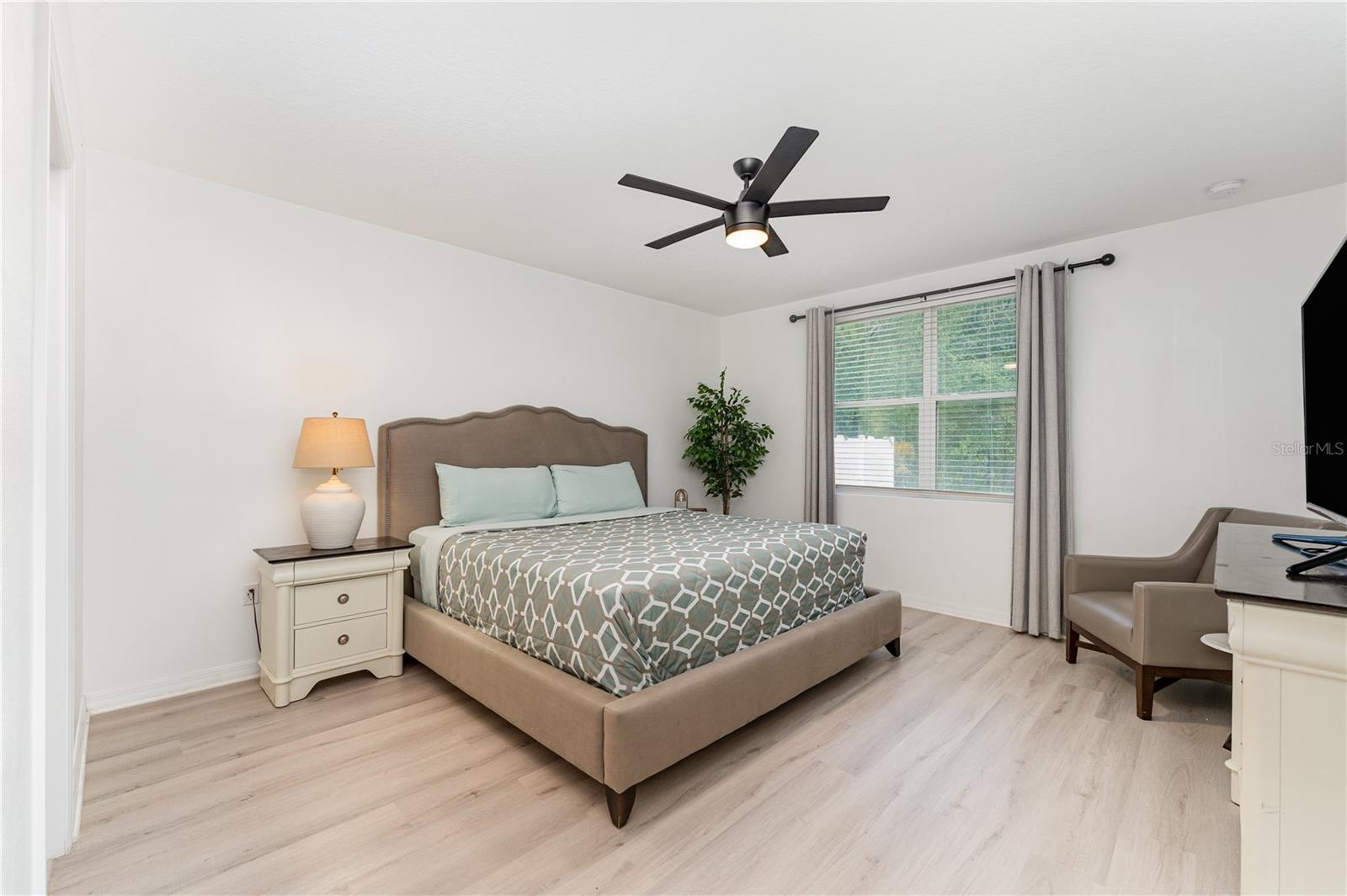 573 VISTA VILLAGES BLVD, DAVENPORT, FL, 33896