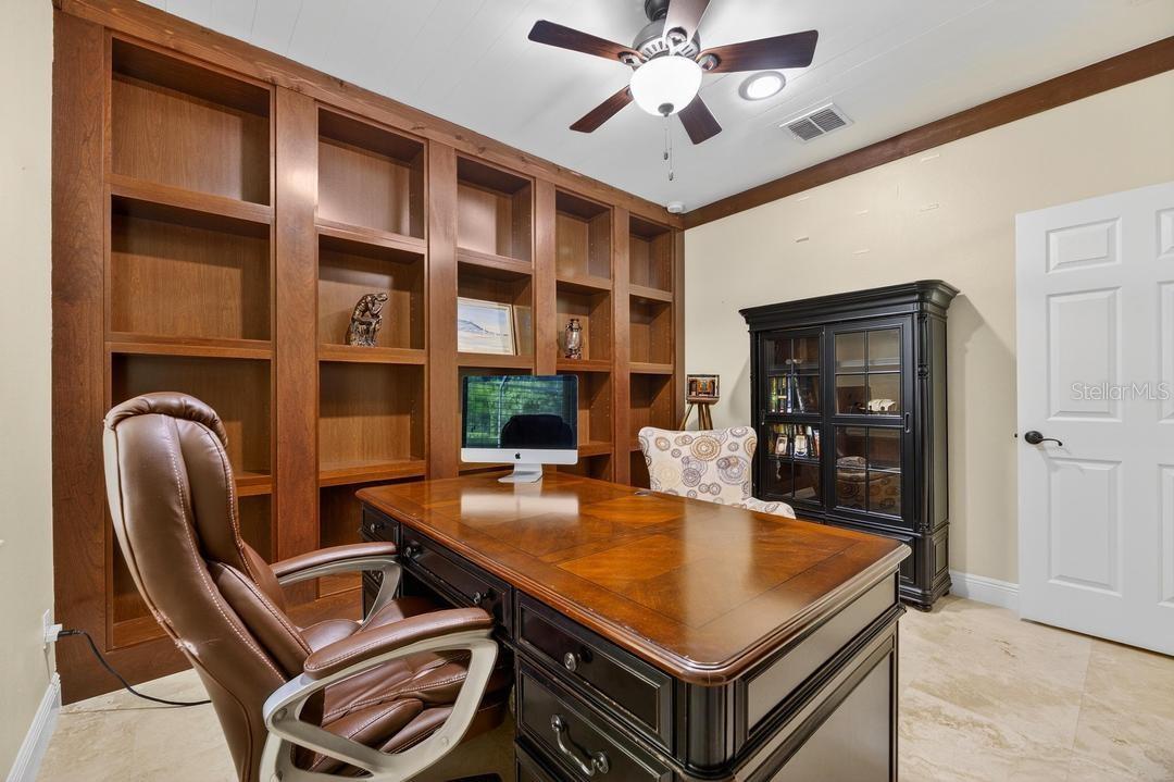 1823 BELLA CASA CT, TAMPA, FL, 33618