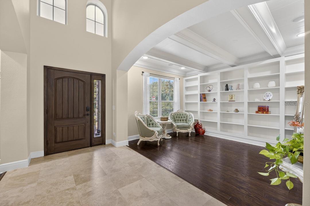 1823 BELLA CASA CT, TAMPA, FL, 33618
