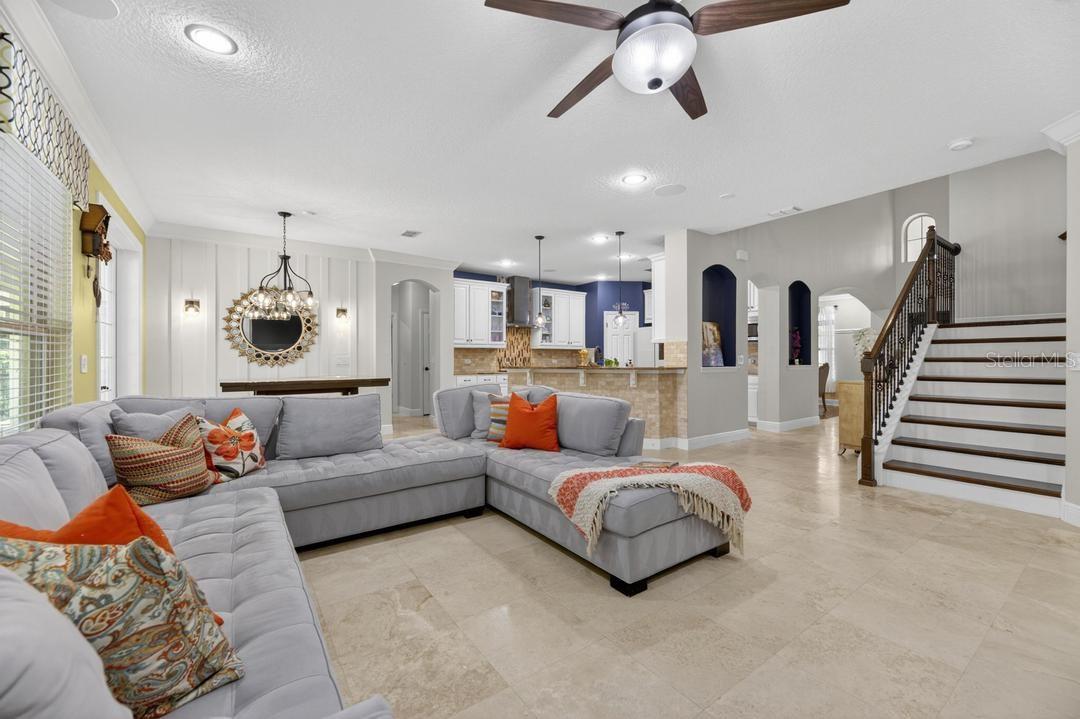 1823 BELLA CASA CT, TAMPA, FL, 33618