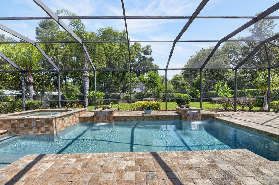 1823 BELLA CASA CT, TAMPA, FL, 33618