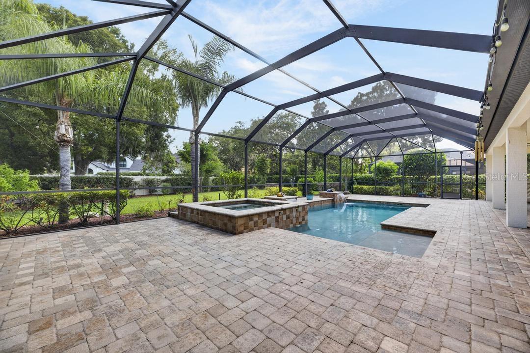 1823 BELLA CASA CT, TAMPA, FL, 33618