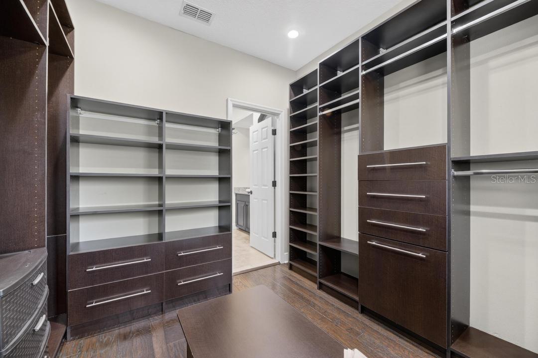 1823 BELLA CASA CT, TAMPA, FL, 33618