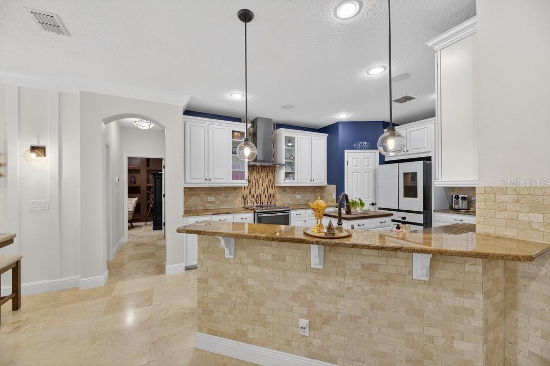 1823 BELLA CASA CT, TAMPA, FL, 33618