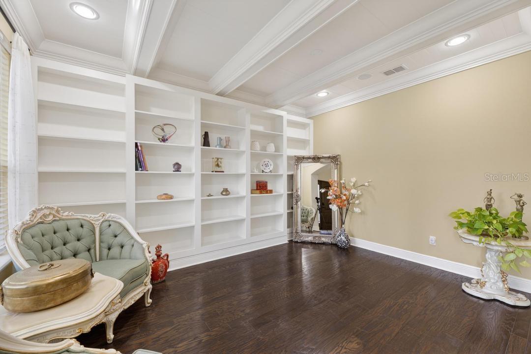 1823 BELLA CASA CT, TAMPA, FL, 33618