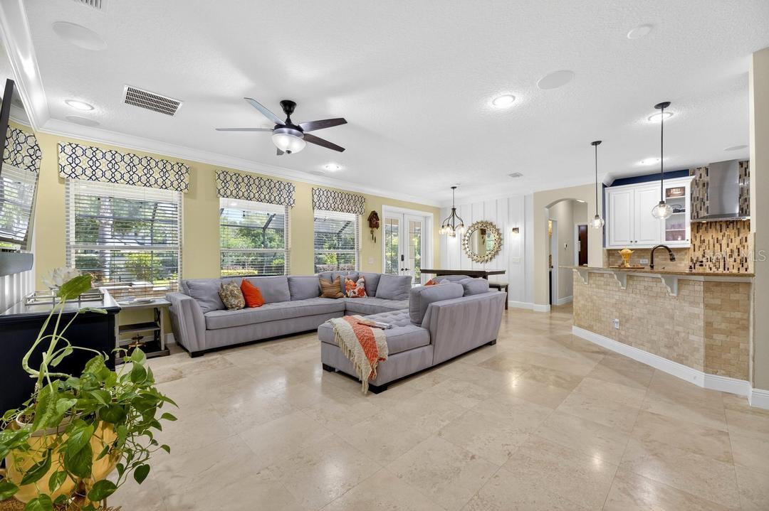 1823 BELLA CASA CT, TAMPA, FL, 33618