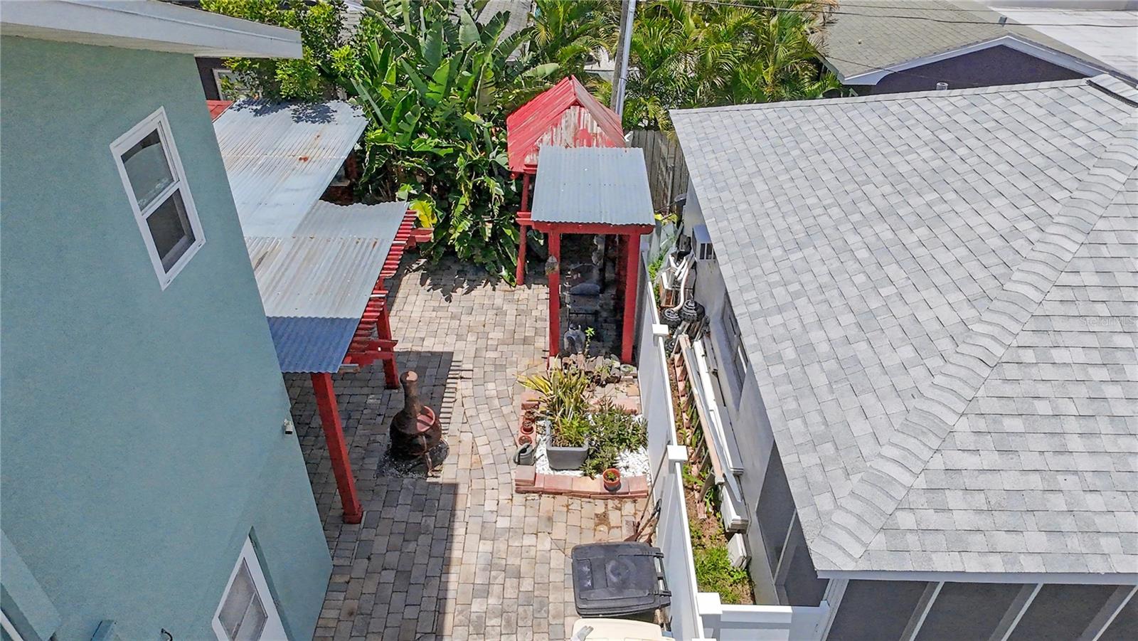 1963 EDGEWATER DR, CLEARWATER, FL, 33755