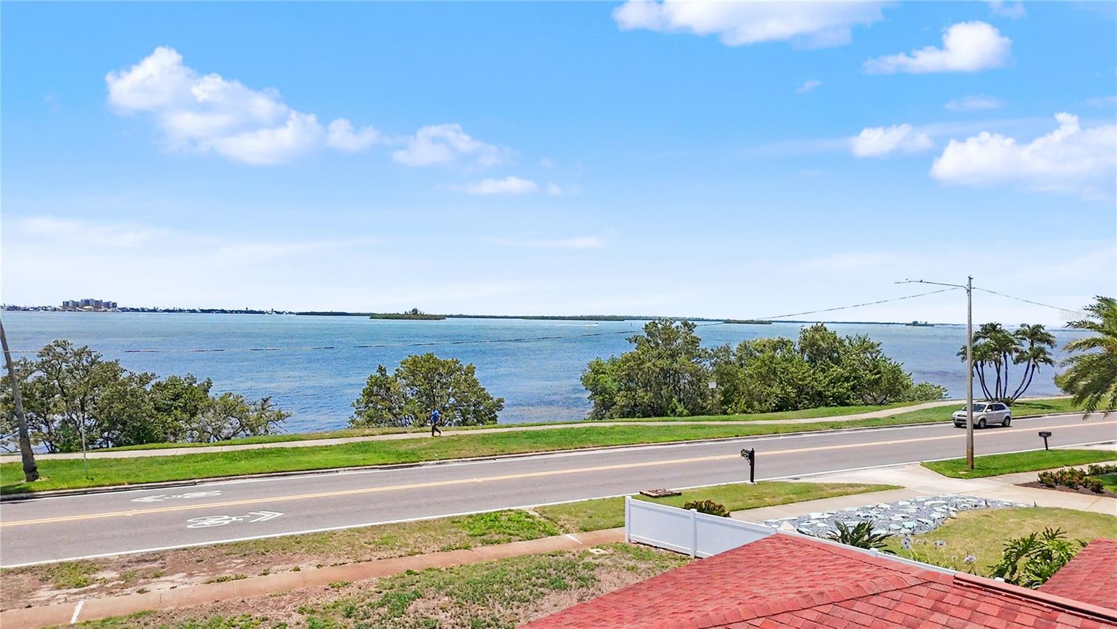 1963 EDGEWATER DR, CLEARWATER, FL, 33755