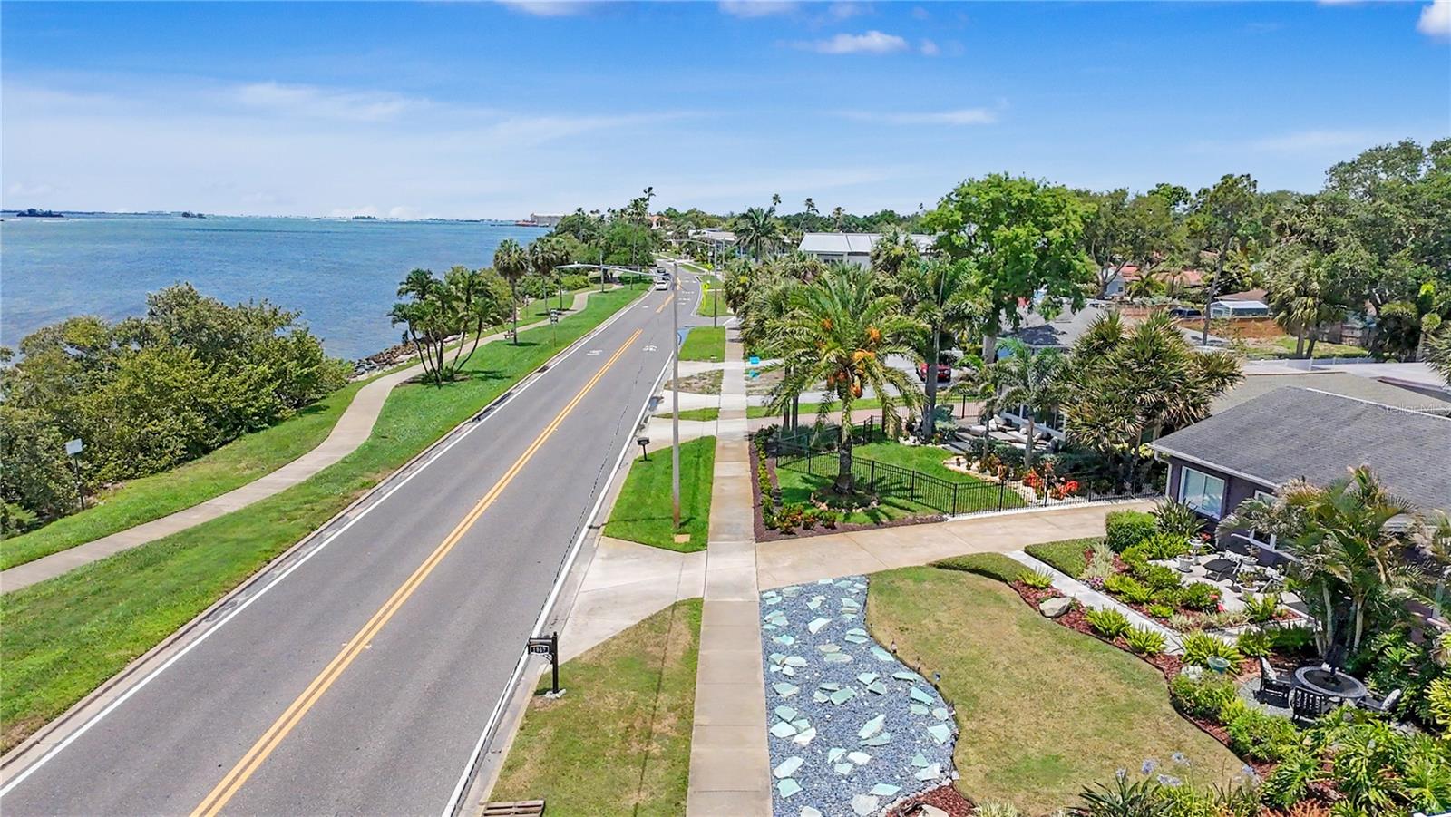 1963 EDGEWATER DR, CLEARWATER, FL, 33755