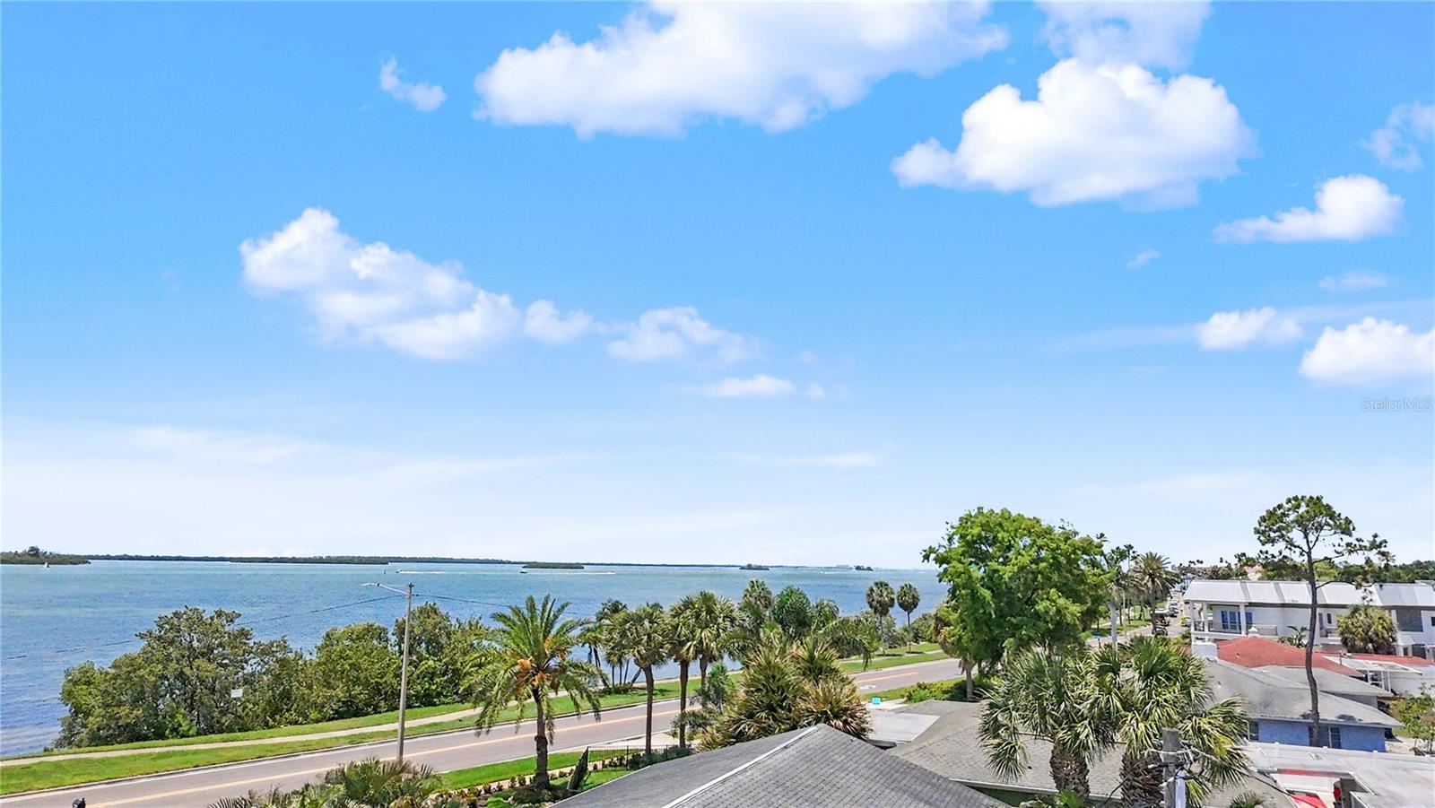 1963 EDGEWATER DR, CLEARWATER, FL, 33755