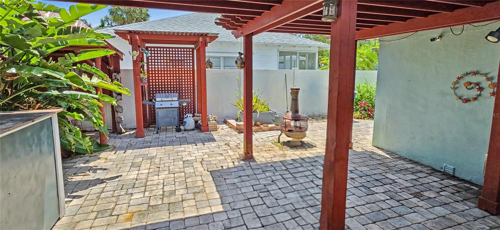 1963 EDGEWATER DR, CLEARWATER, FL, 33755