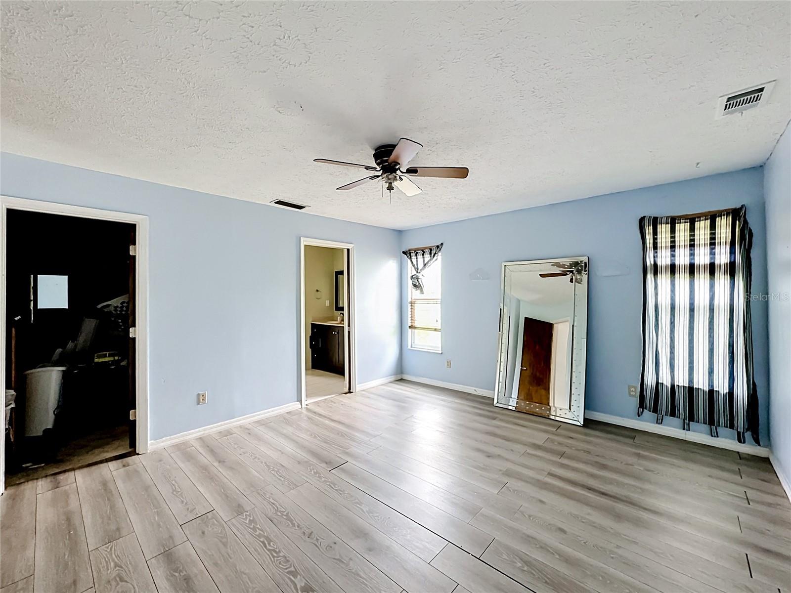 1654 SE FALLON DR, PORT ST LUCIE, FL, 34983