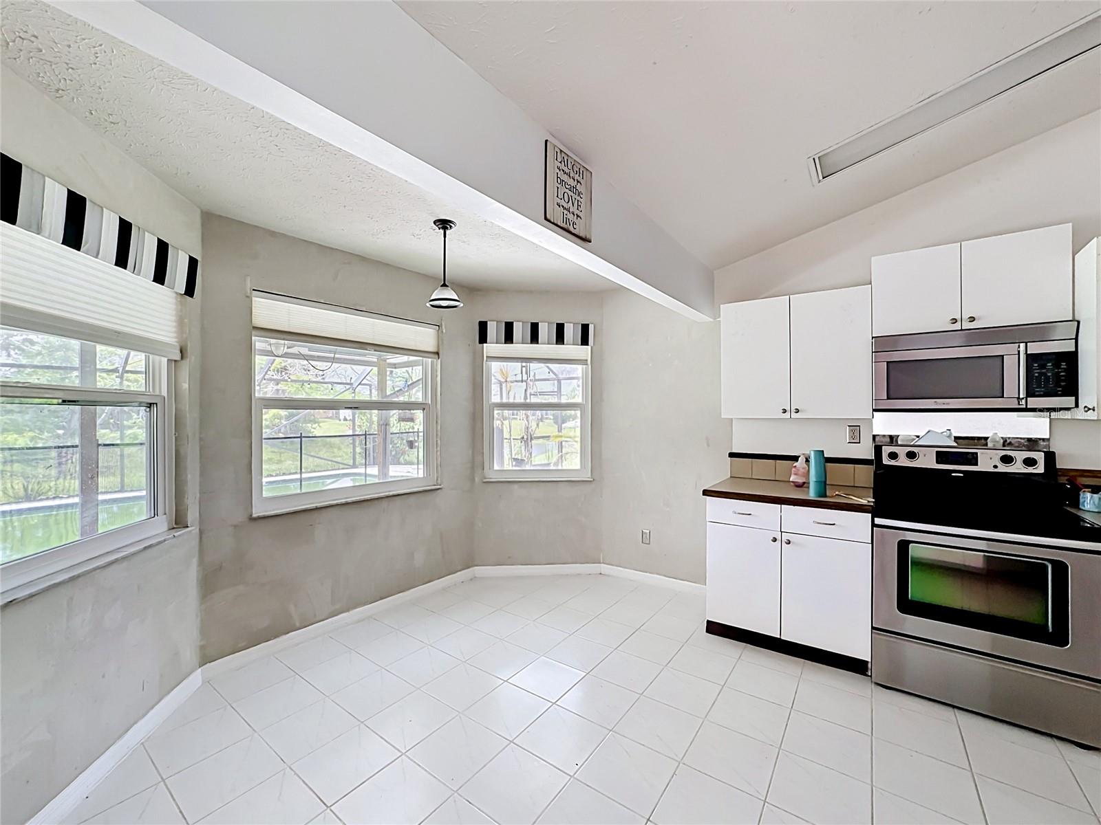 1654 SE FALLON DR, PORT ST LUCIE, FL, 34983