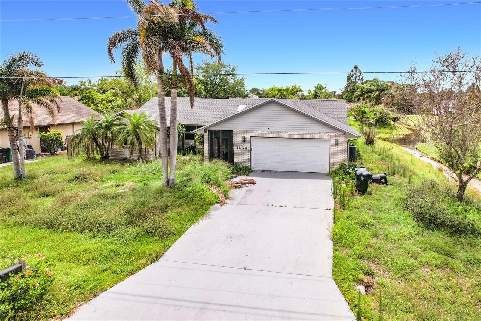 1654 SE FALLON DR, PORT ST LUCIE, FL, 34983