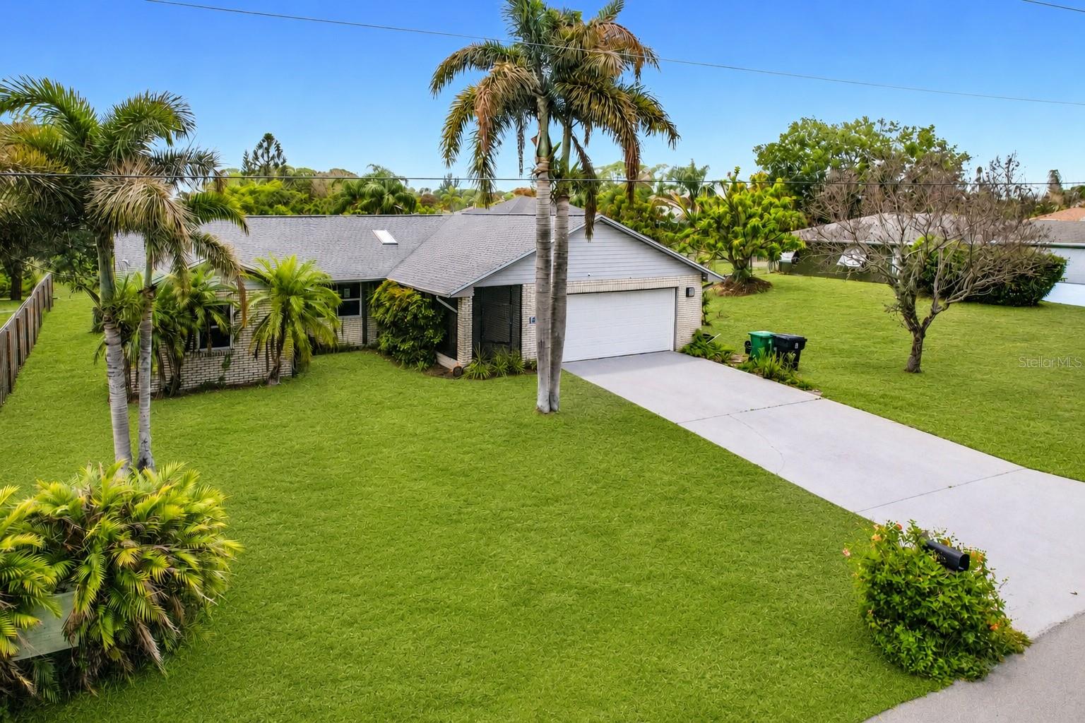 1654 SE FALLON DR, PORT ST LUCIE, FL, 34983