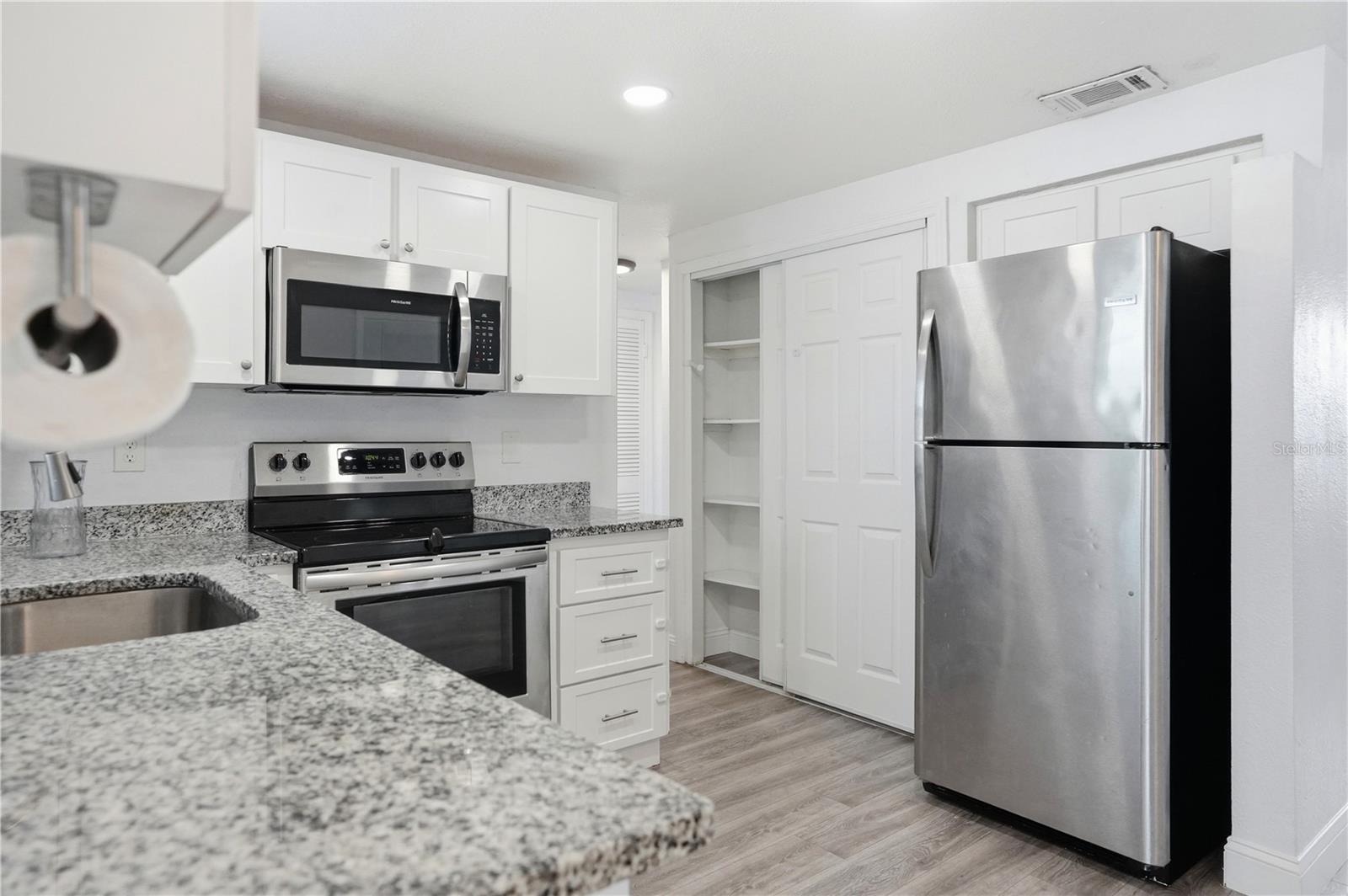 3301 ROSEFIELD DR, HOLIDAY, FL, 34691