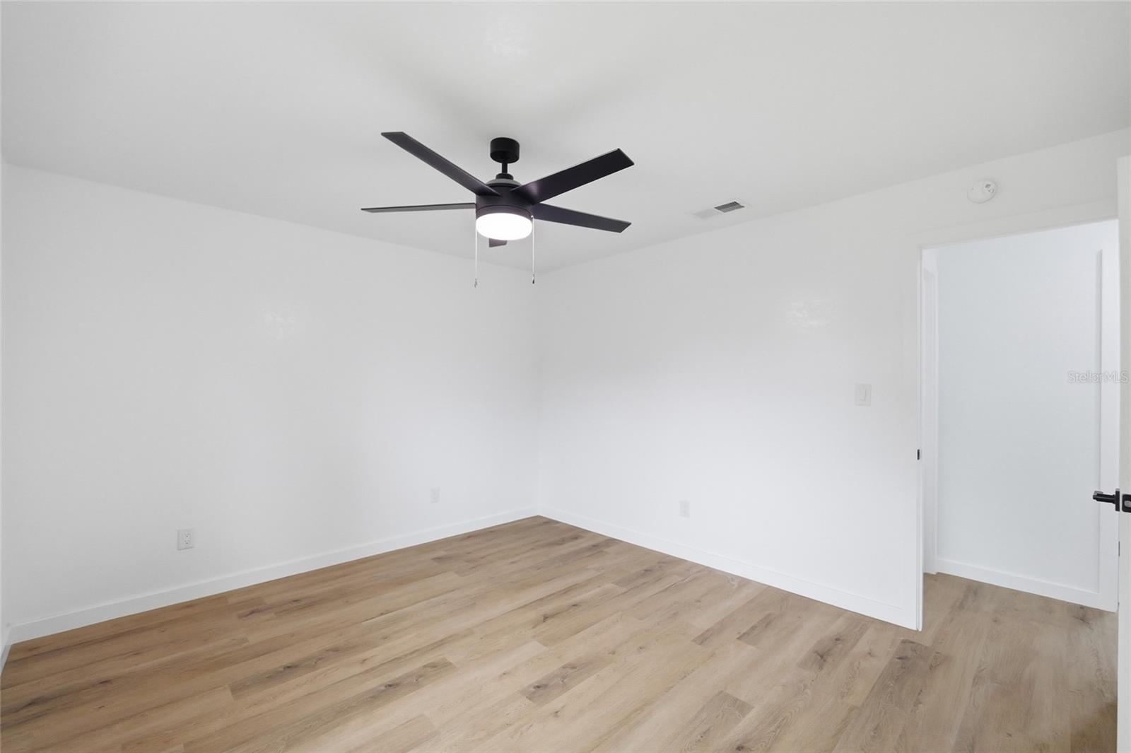 705 E 126TH AVE, TAMPA, FL, 33612