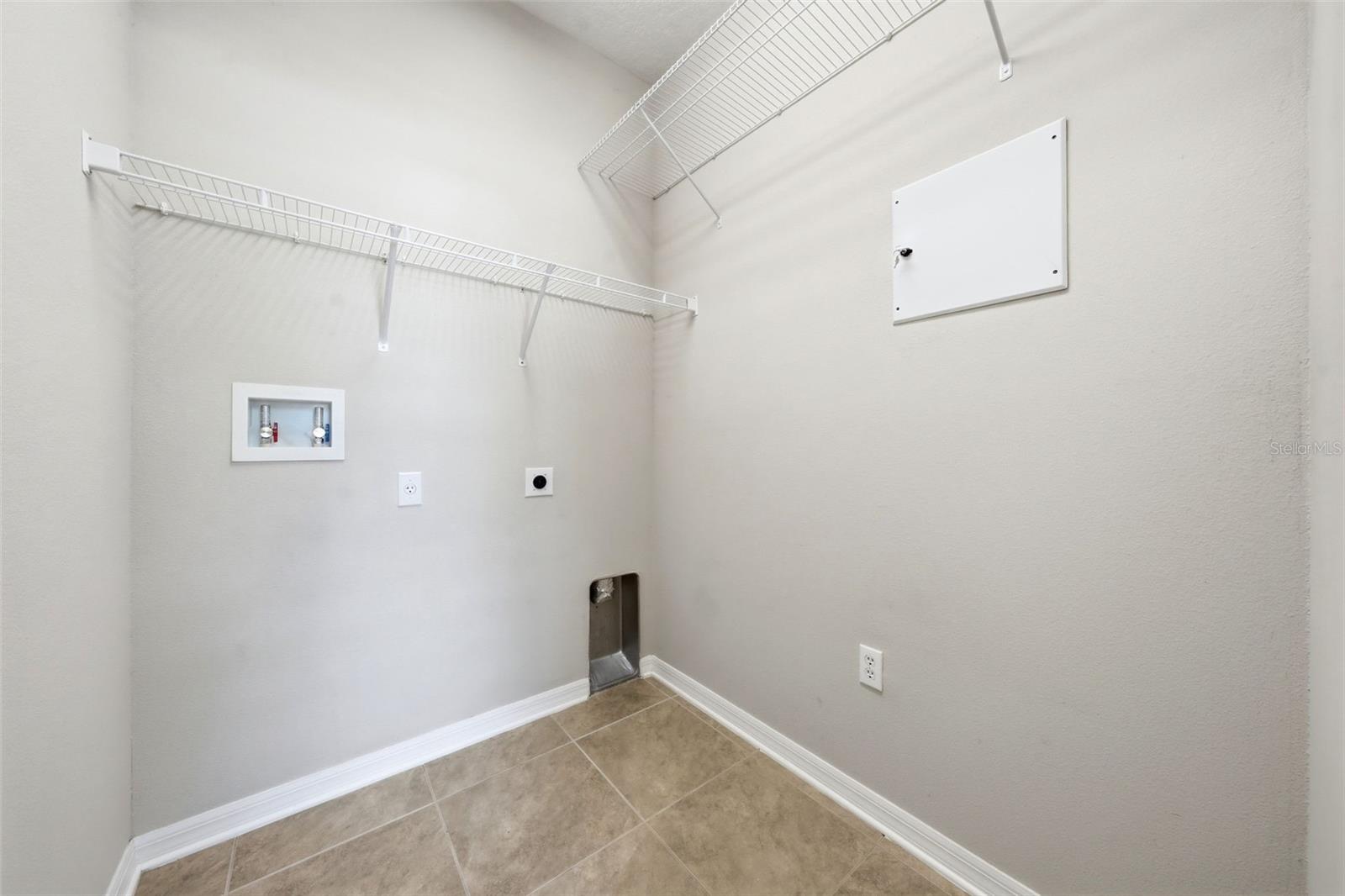 424 MISTY OAKS LN, EUSTIS, FL, 32736