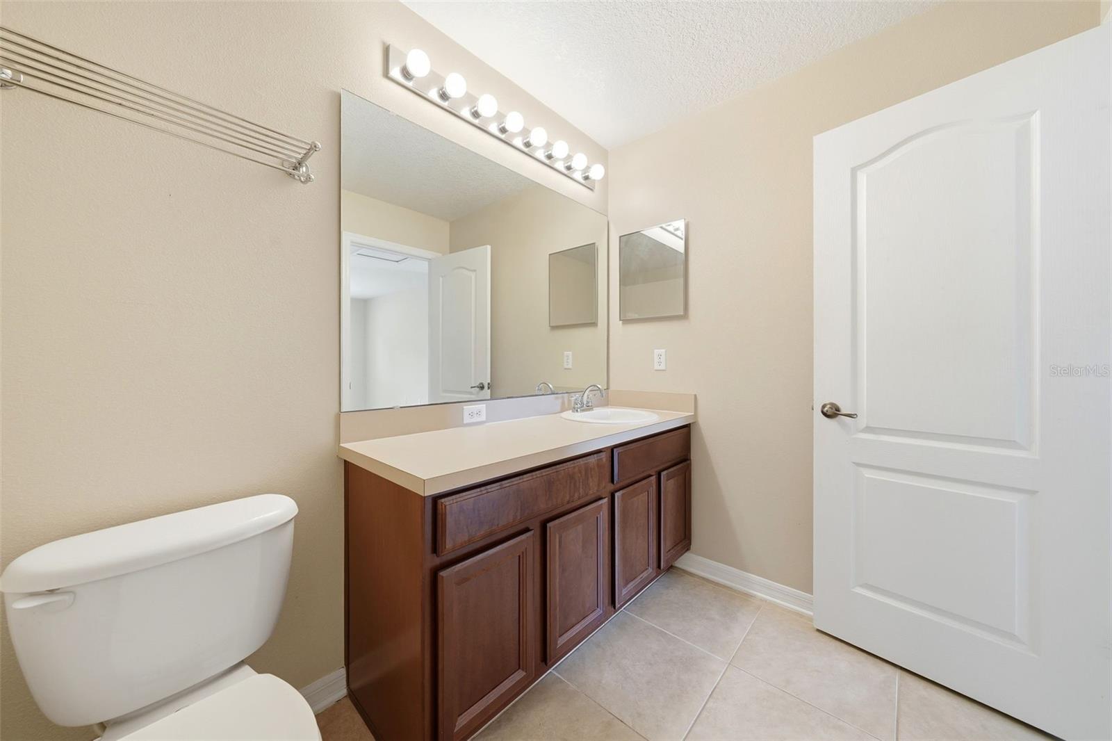 424 MISTY OAKS LN, EUSTIS, FL, 32736