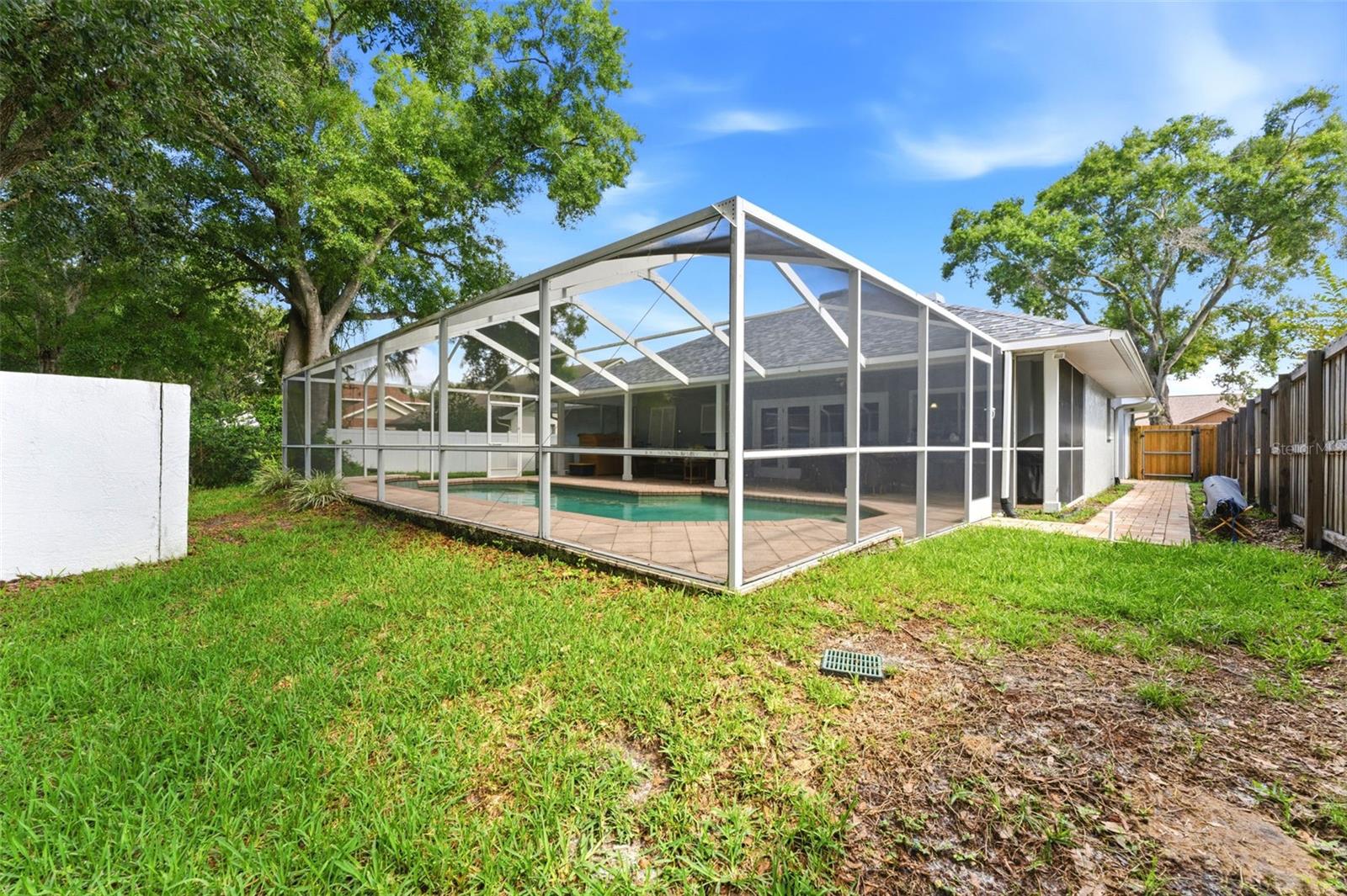 6308 EAGLEBROOK AVE, TAMPA, FL, 33625