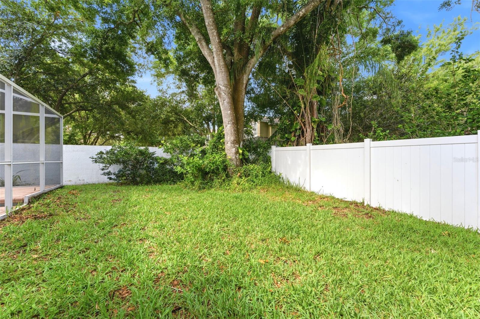 6308 EAGLEBROOK AVE, TAMPA, FL, 33625