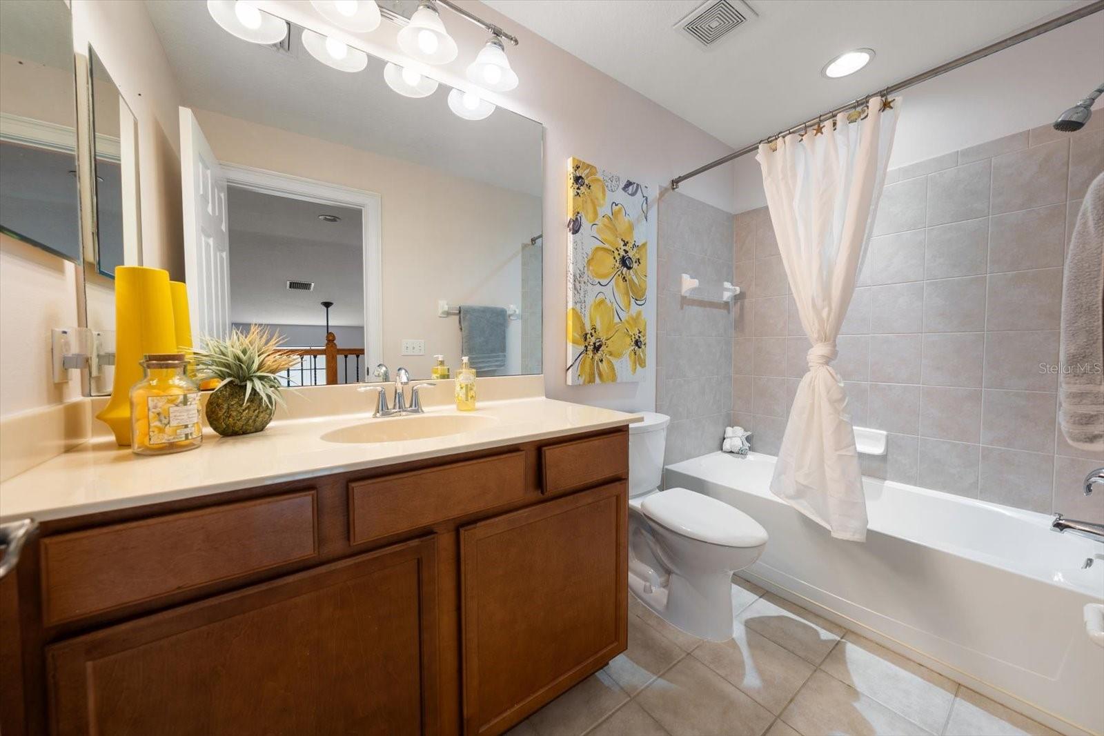 8241 ACADIAN LN, SEMINOLE, FL, 33777