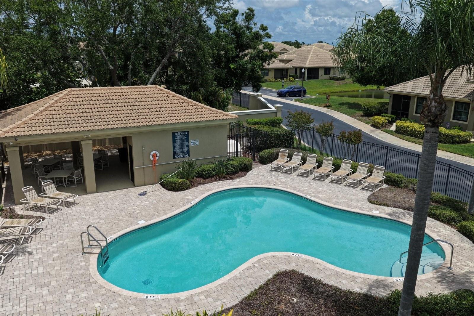 8241 ACADIAN LN, SEMINOLE, FL, 33777