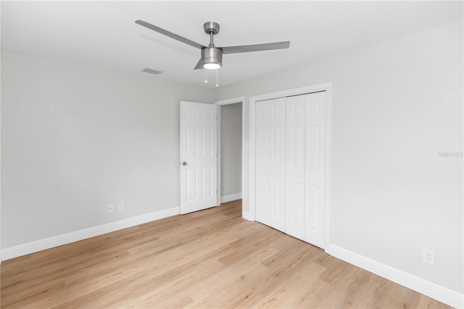 4992 E WIND ST, ORLANDO, FL, 32812