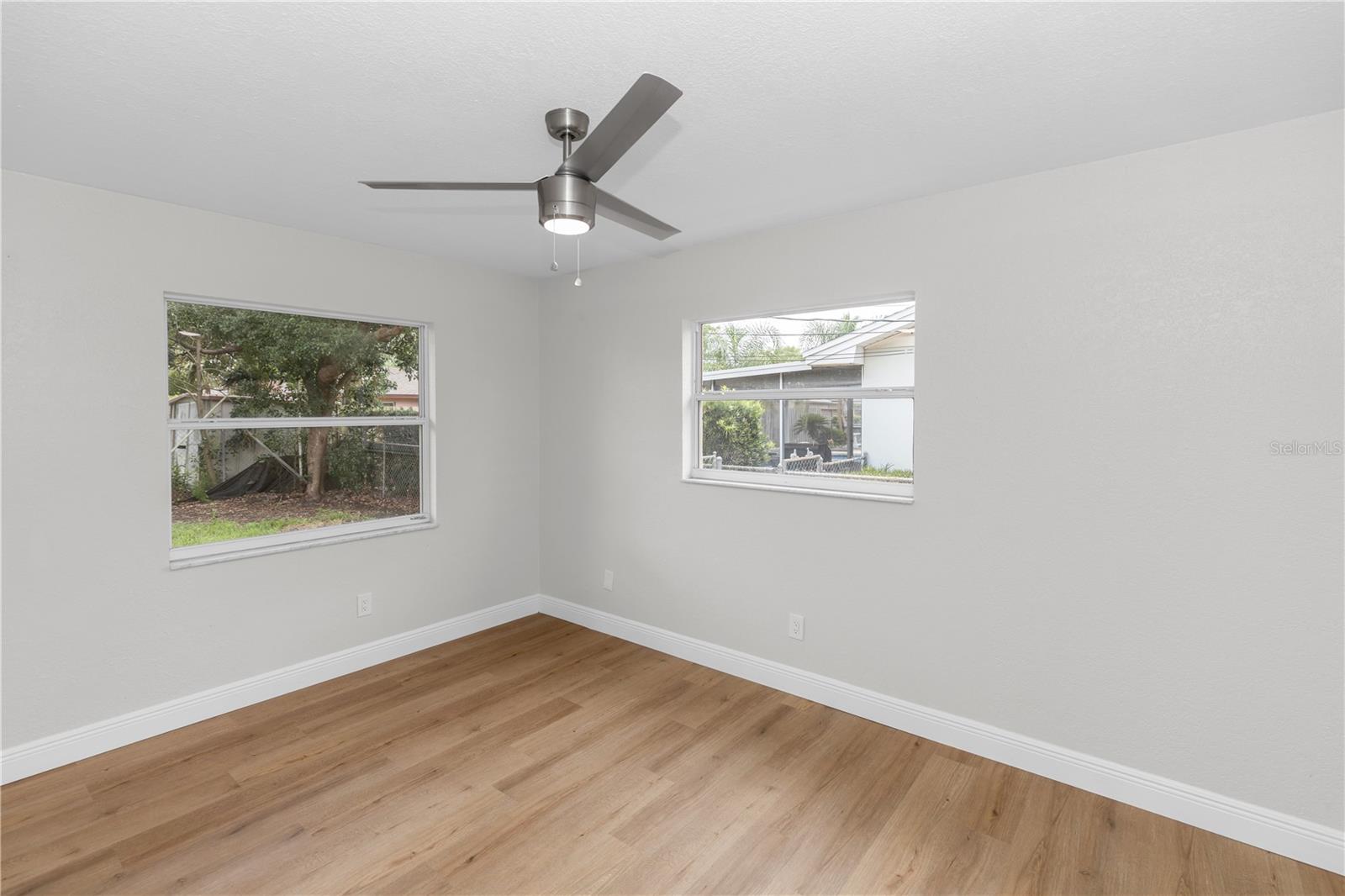 4992 E WIND ST, ORLANDO, FL, 32812