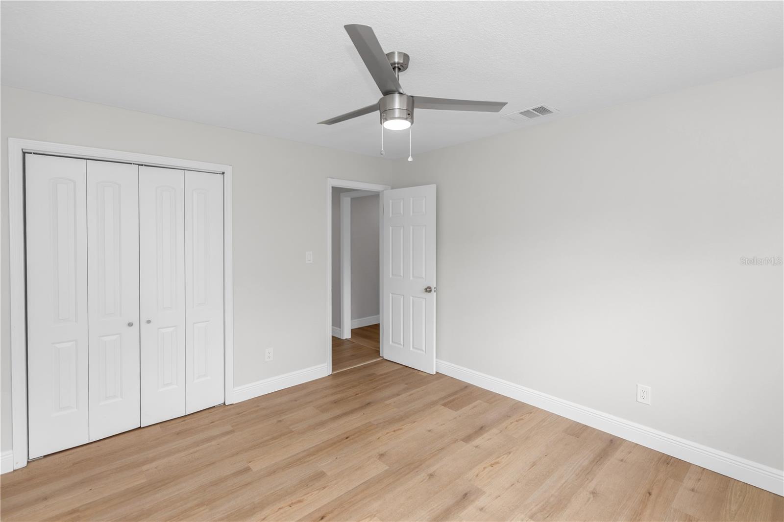 4992 E WIND ST, ORLANDO, FL, 32812