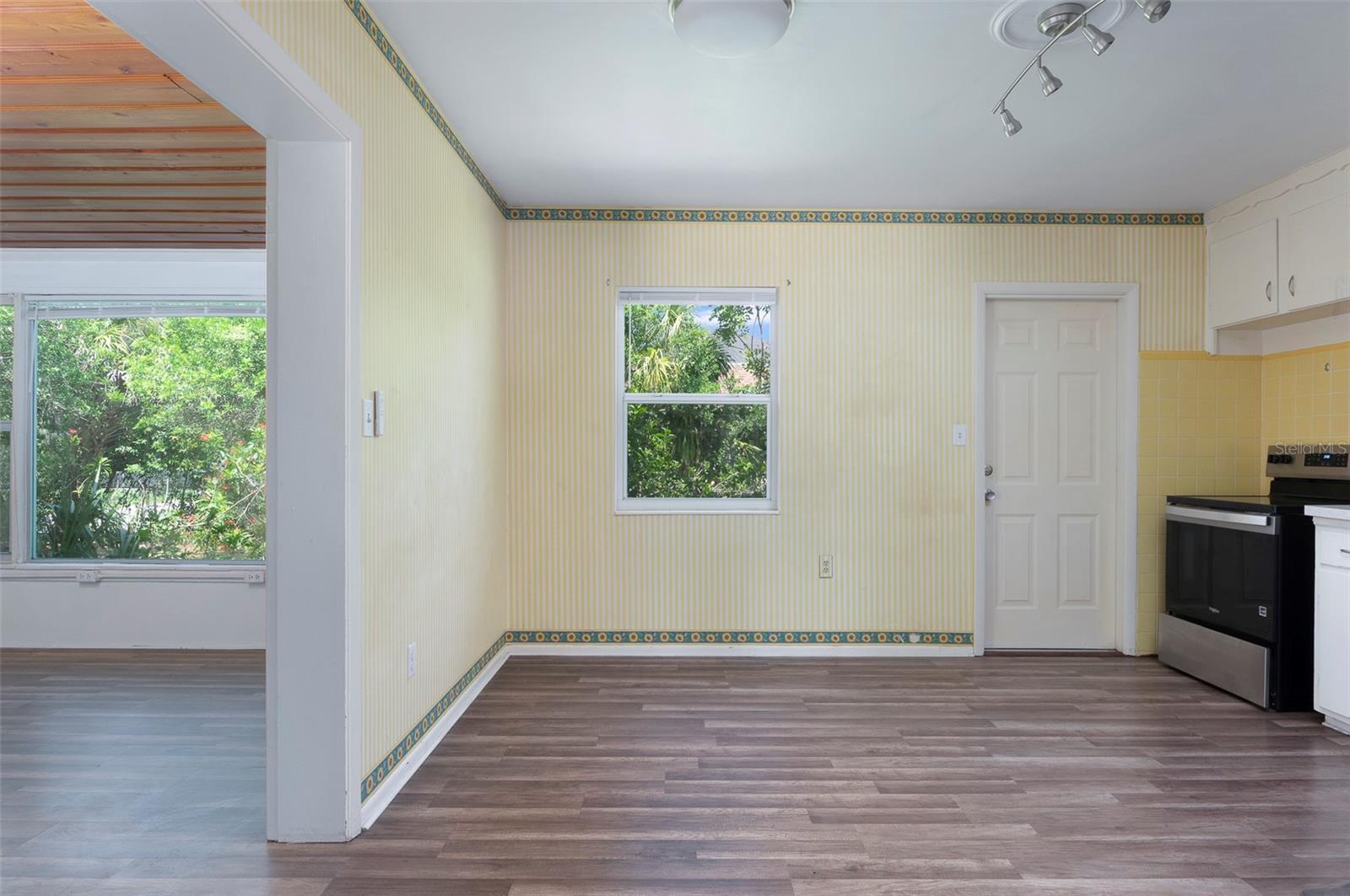 441 57TH ST N, ST PETERSBURG, FL, 33710