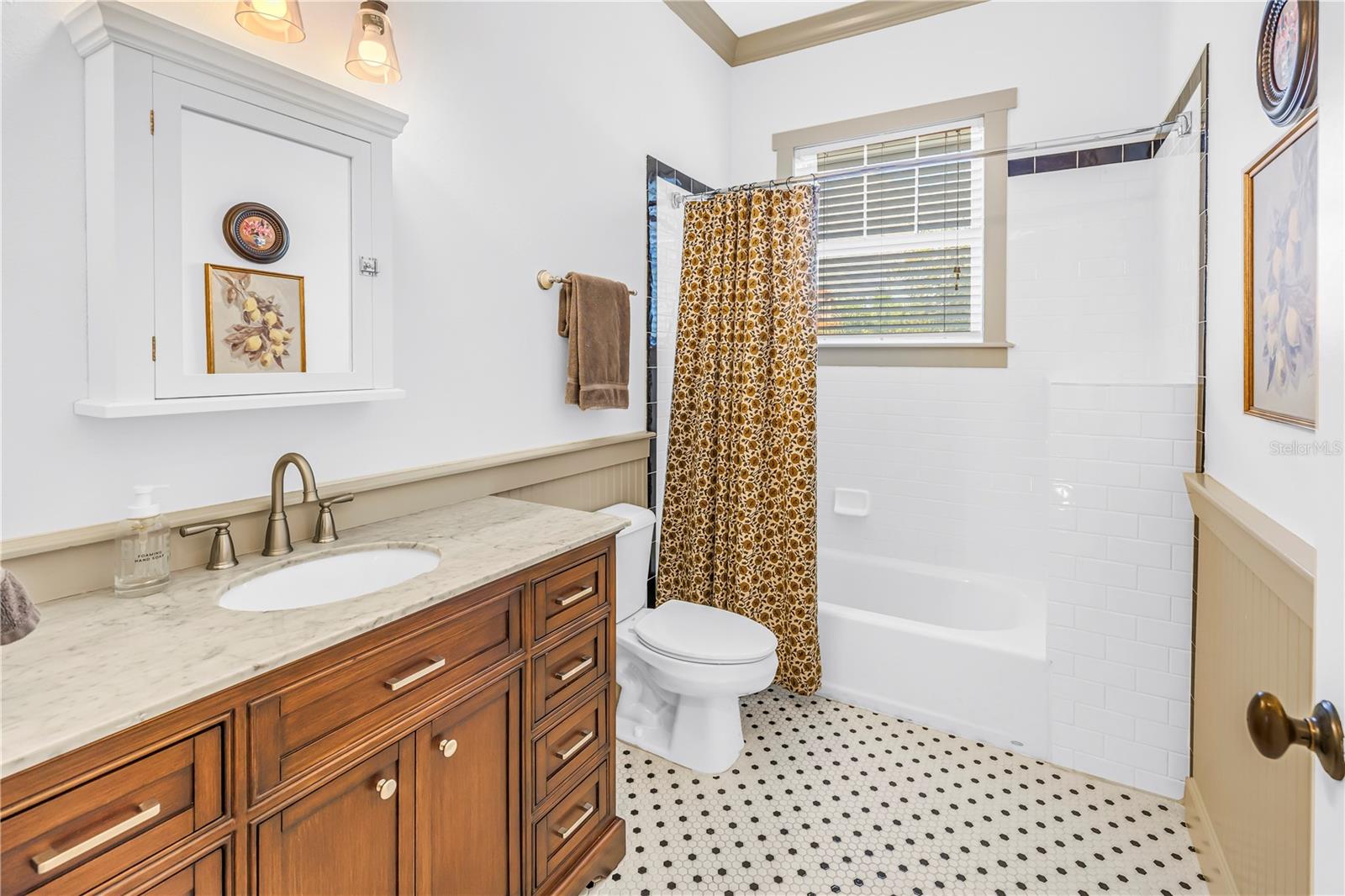2716 W THORNTON AVE, TAMPA, FL, 33611
