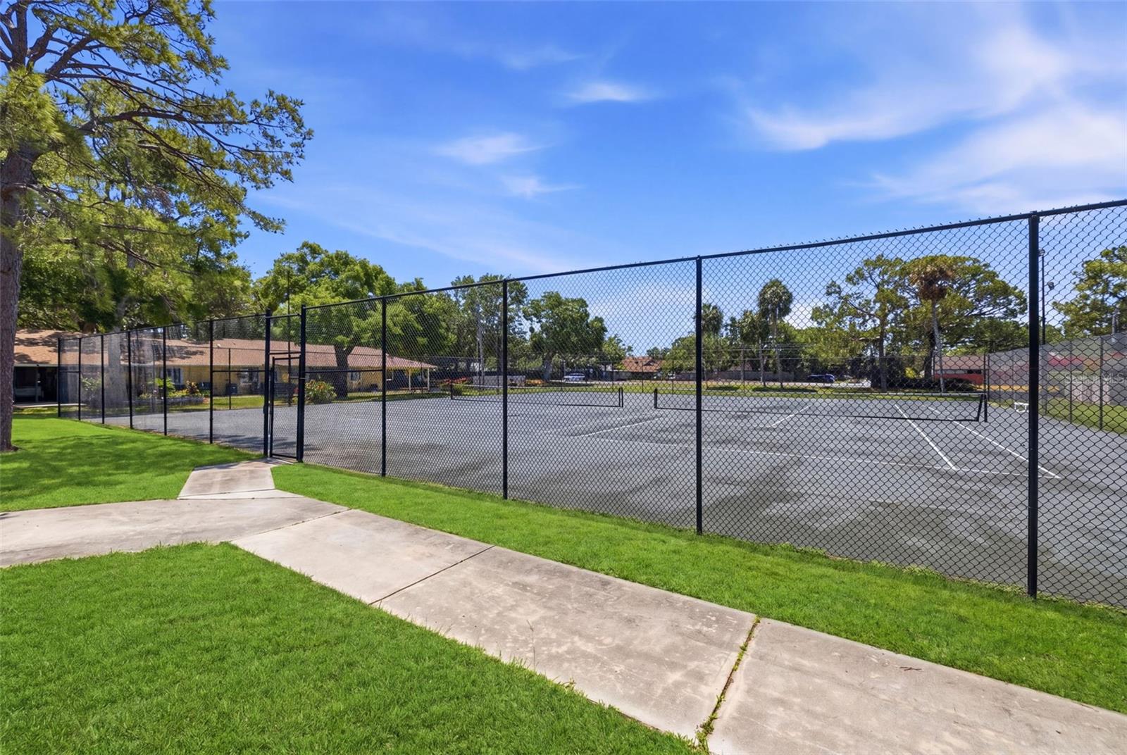2074 SUNSET POINT RD #136, CLEARWATER, FL, 33765