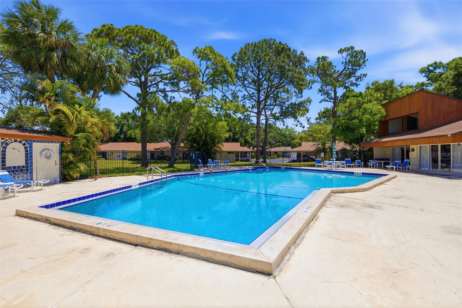2074 SUNSET POINT RD #136, CLEARWATER, FL, 33765