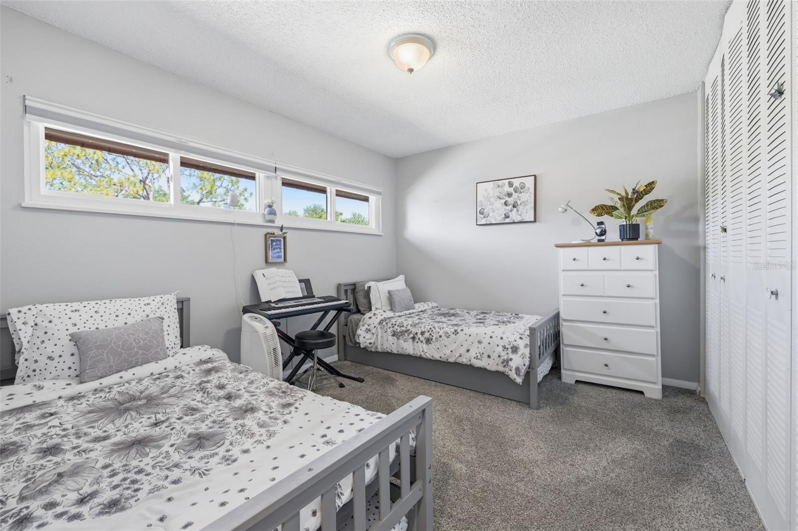2074 SUNSET POINT RD #136, CLEARWATER, FL, 33765